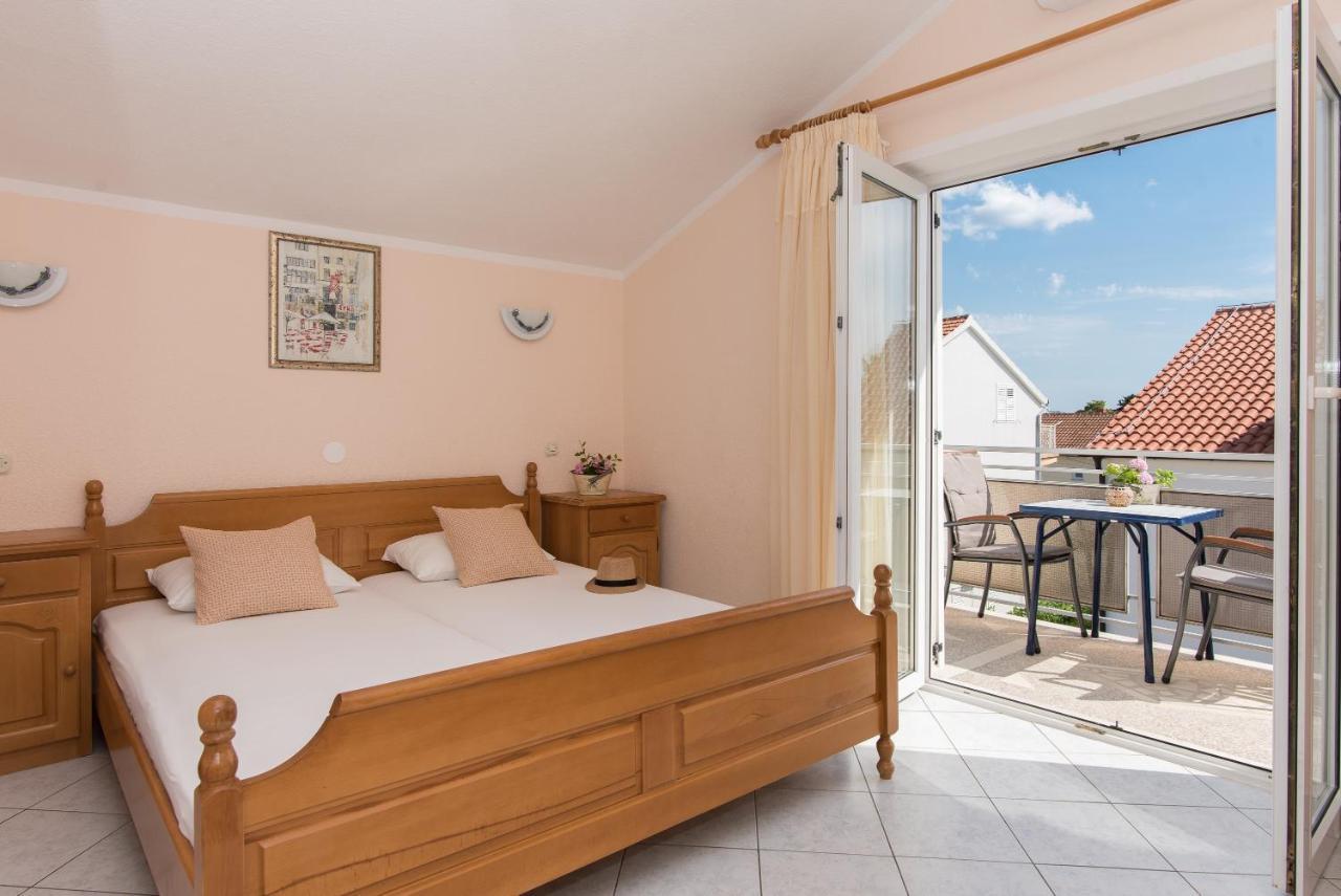 Topic Apartments Vodice Exterior foto