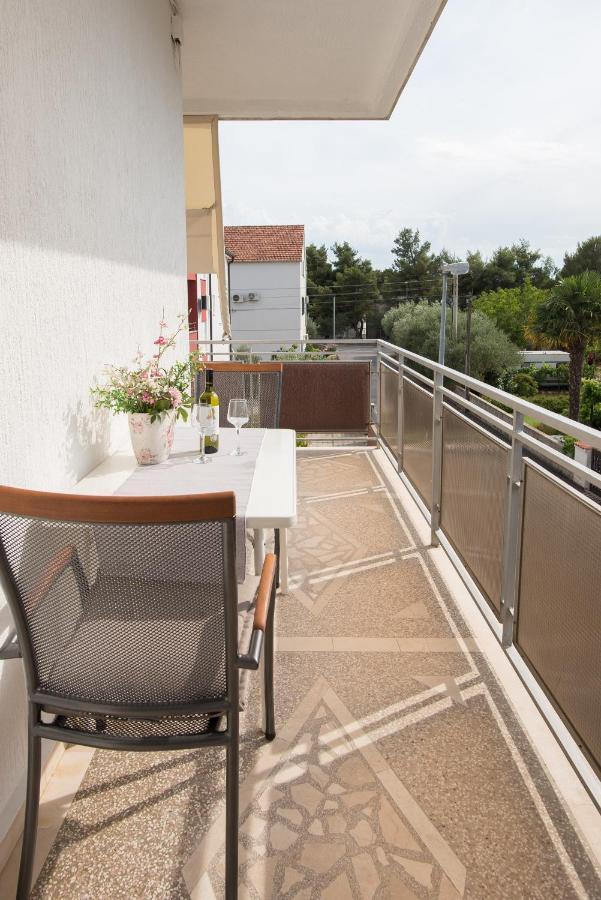 Topic Apartments Vodice Exterior foto