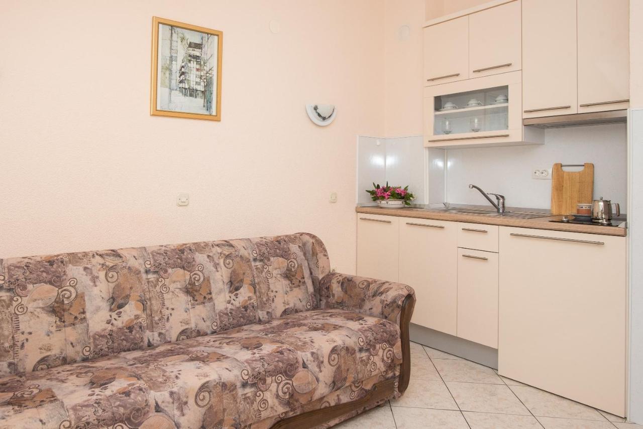 Topic Apartments Vodice Exterior foto