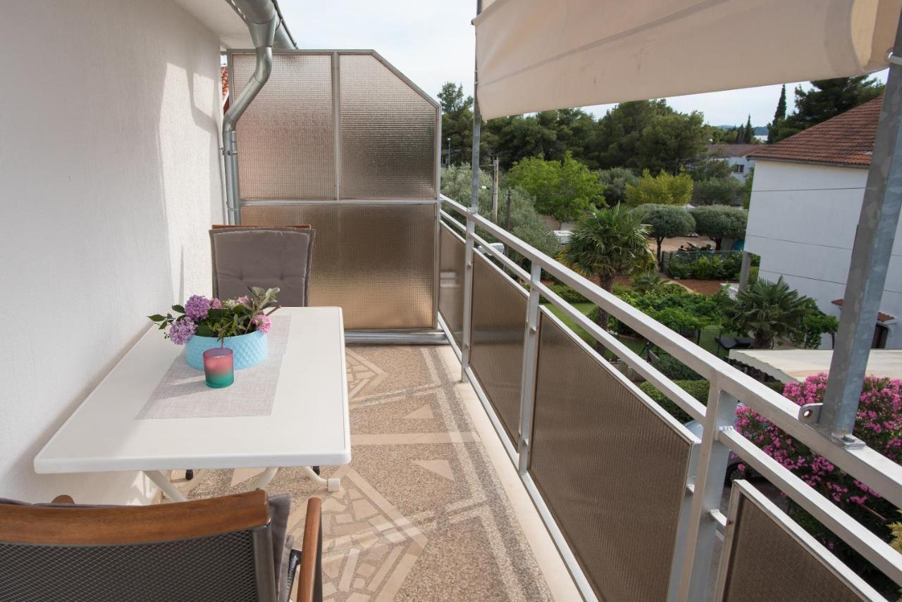 Topic Apartments Vodice Exterior foto
